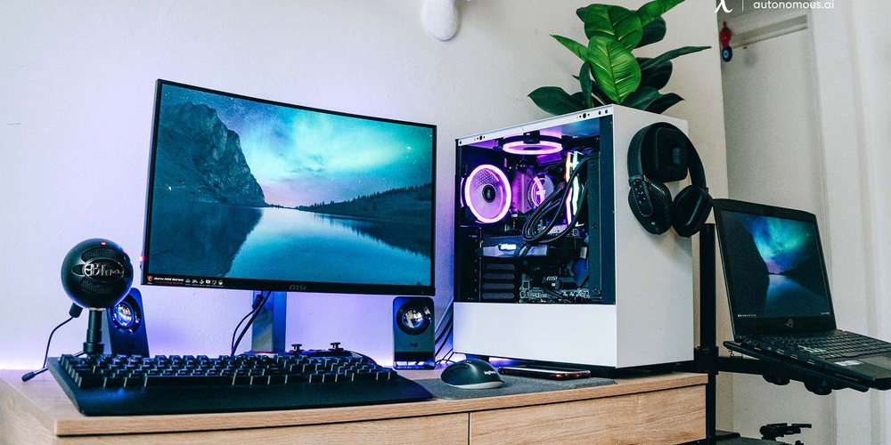 What Do You Need For Your Gaming Bedroom Setup?