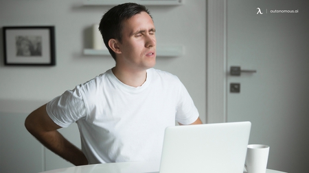 Hip pain sales from office chair