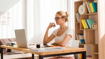 6 Mistakes to Avoid While Working From Home
