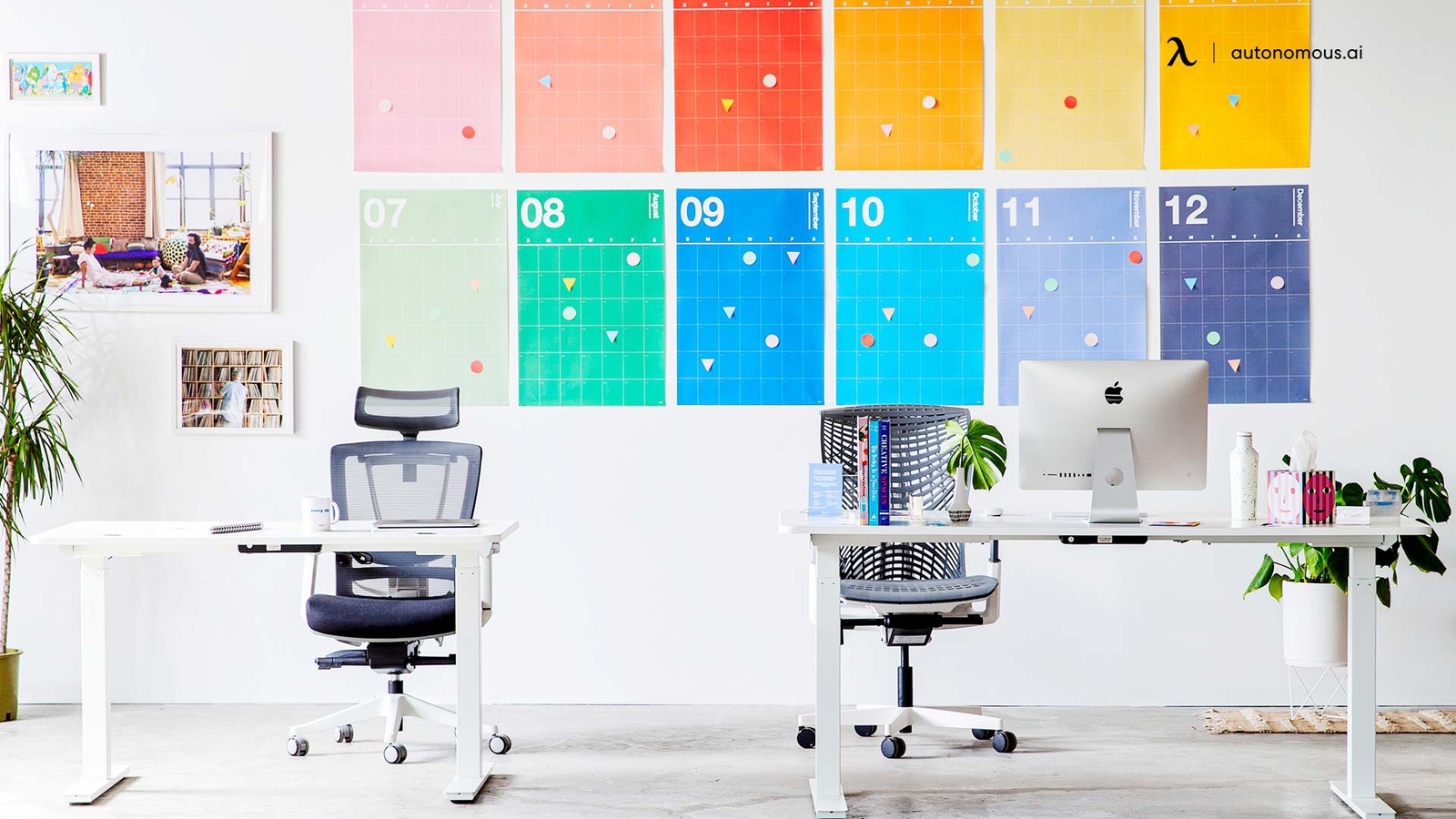 Picking an Office Desk Set: The 15 Best Options for 2024
