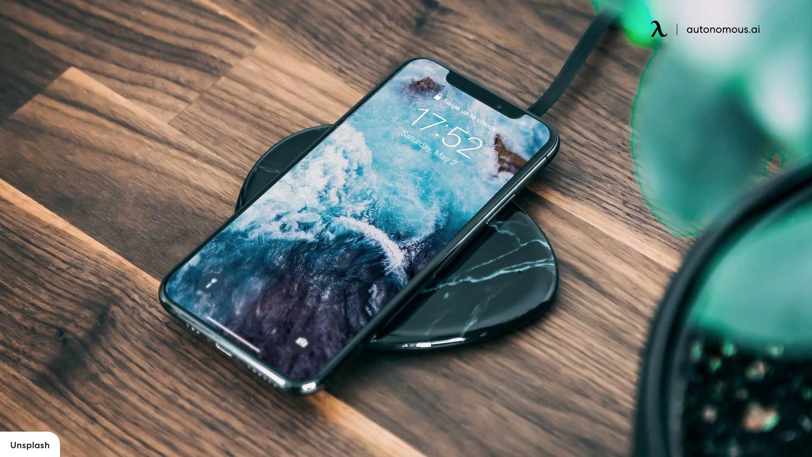 Top 6 Wireless Chargers for iPhones in 2024