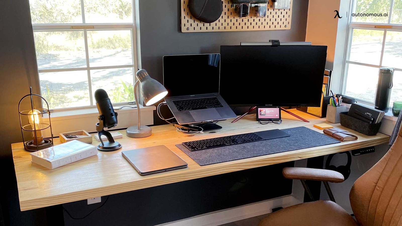 15 Best Home Office Desk For 2021, Best Executive Desks 2021