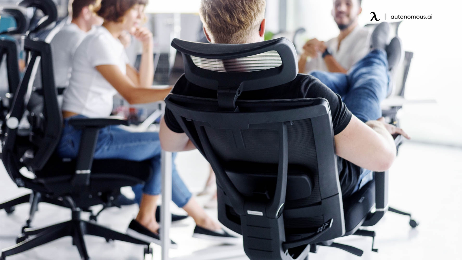 What Makes a Chair Ergonomic? How Does It Work?
