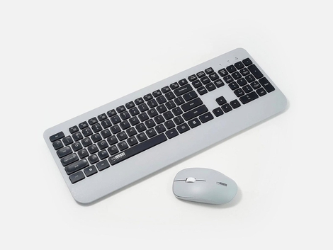 Uncaged Ergonomics KM1 Wireless Keyboard and Mouse: Smooth Typing Keys