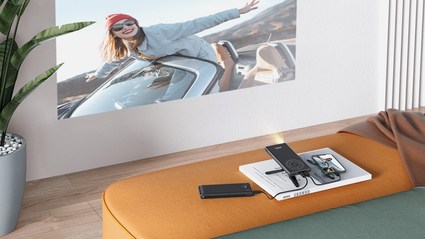 Yaber Pico T1 Projector キャンプにおすすめ。 Yaber Pico T1 Review | PCMag