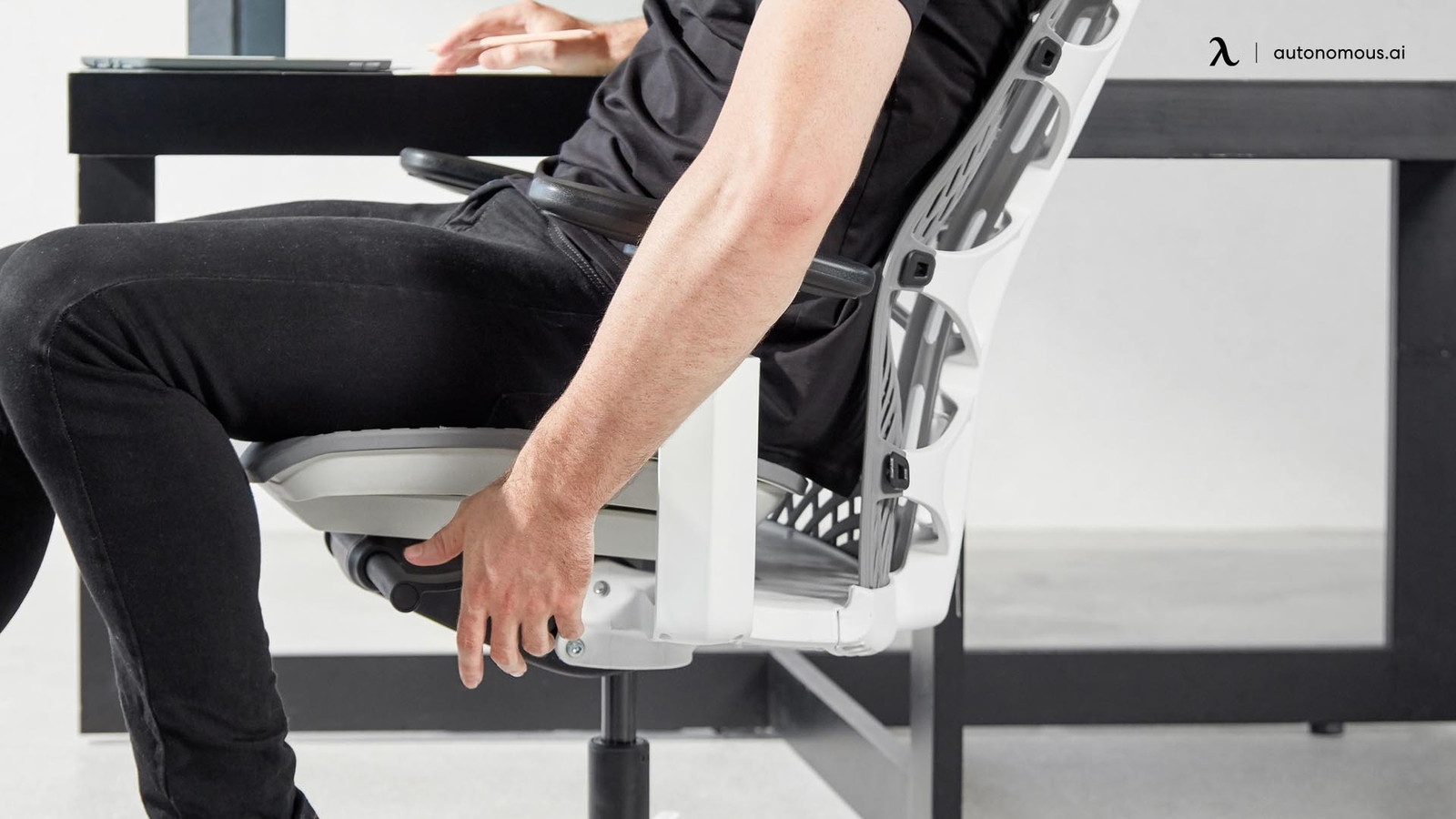 Lighten Up Your Home Office with a White Ergonomic Office Chair