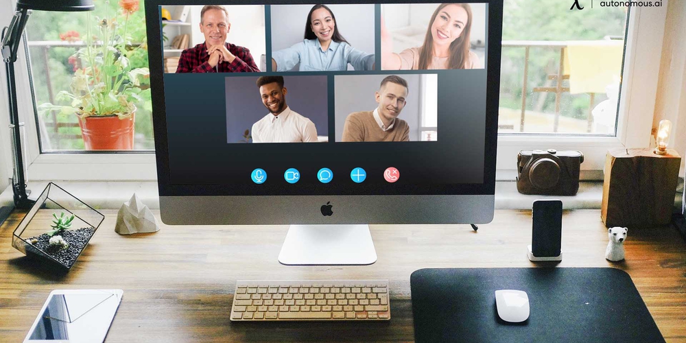 How to Improve Your Presence During Virtual Meetings